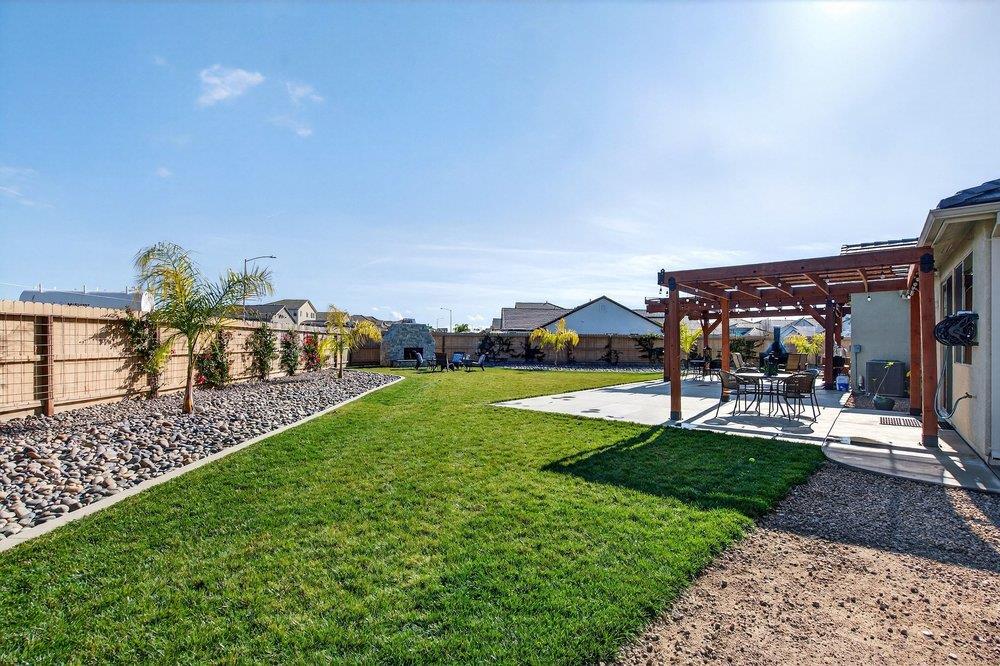 Detail Gallery Image 44 of 70 For 989 Pismo Ct, Hollister,  CA 95023 - 3 Beds | 3 Baths