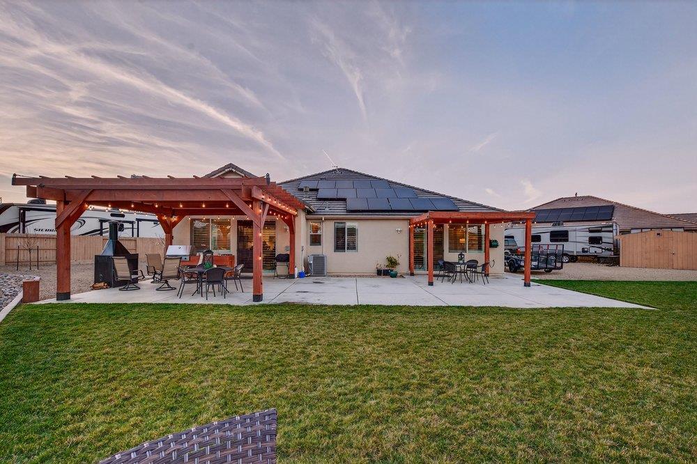 Detail Gallery Image 57 of 70 For 989 Pismo Ct, Hollister,  CA 95023 - 3 Beds | 3 Baths