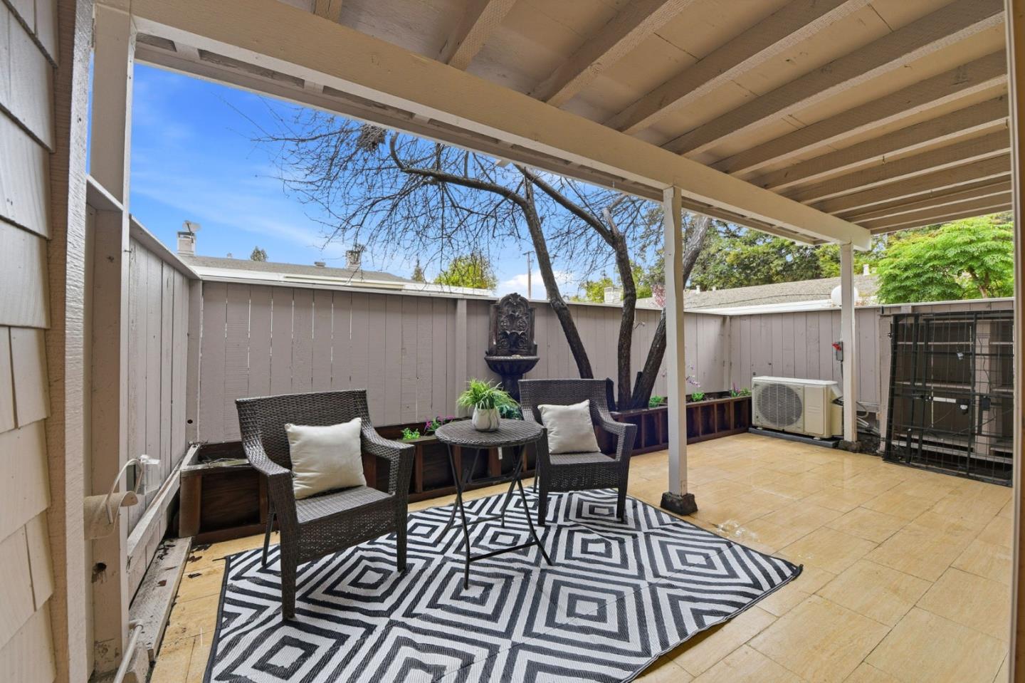 Photo #11: ML82035085 Listing: Photo #11