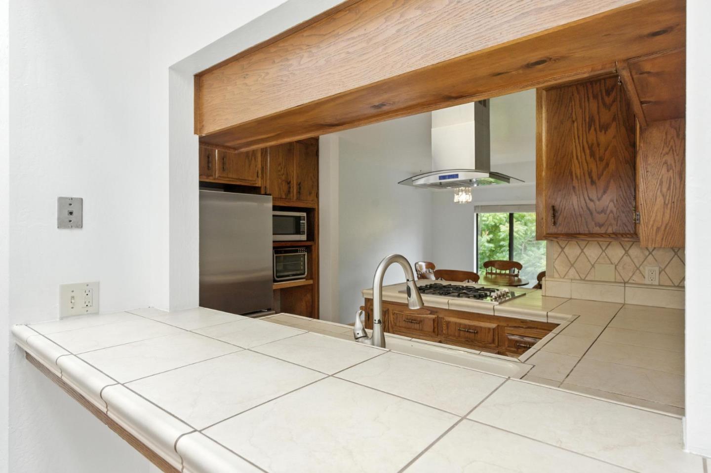 Detail Gallery Image 9 of 26 For 6247 Cabot Ct, Aptos,  CA 95003 - 3 Beds | 3 Baths