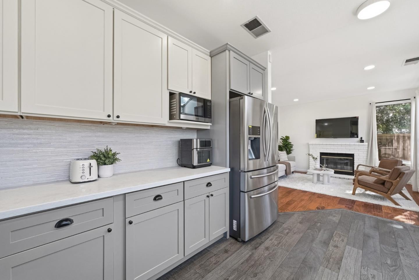 Detail Gallery Image 23 of 56 For 1608 Mission Springs Cir, San Jose,  CA 95131 - 4 Beds | 2/1 Baths