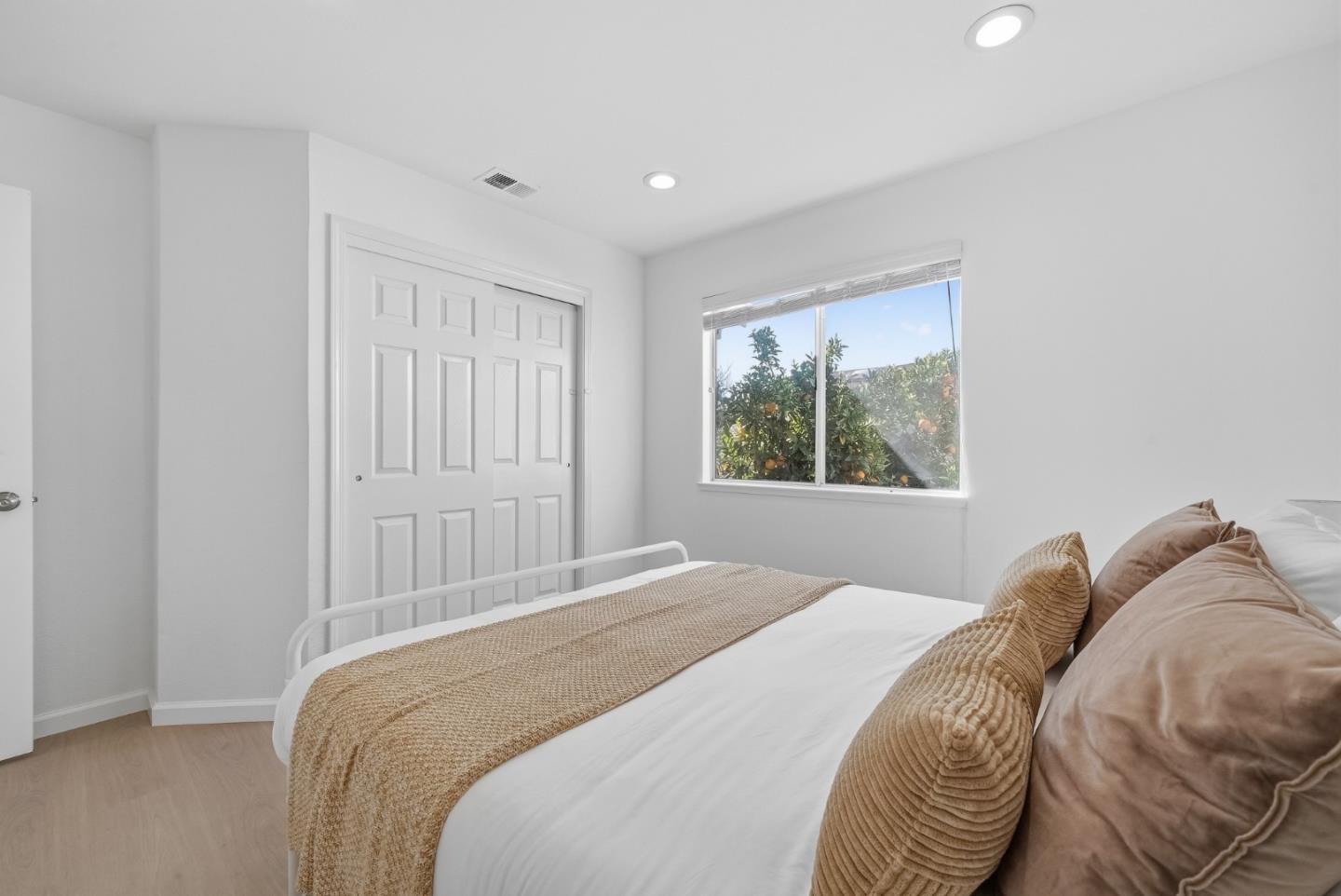 Detail Gallery Image 30 of 56 For 1608 Mission Springs Cir, San Jose,  CA 95131 - 4 Beds | 2/1 Baths