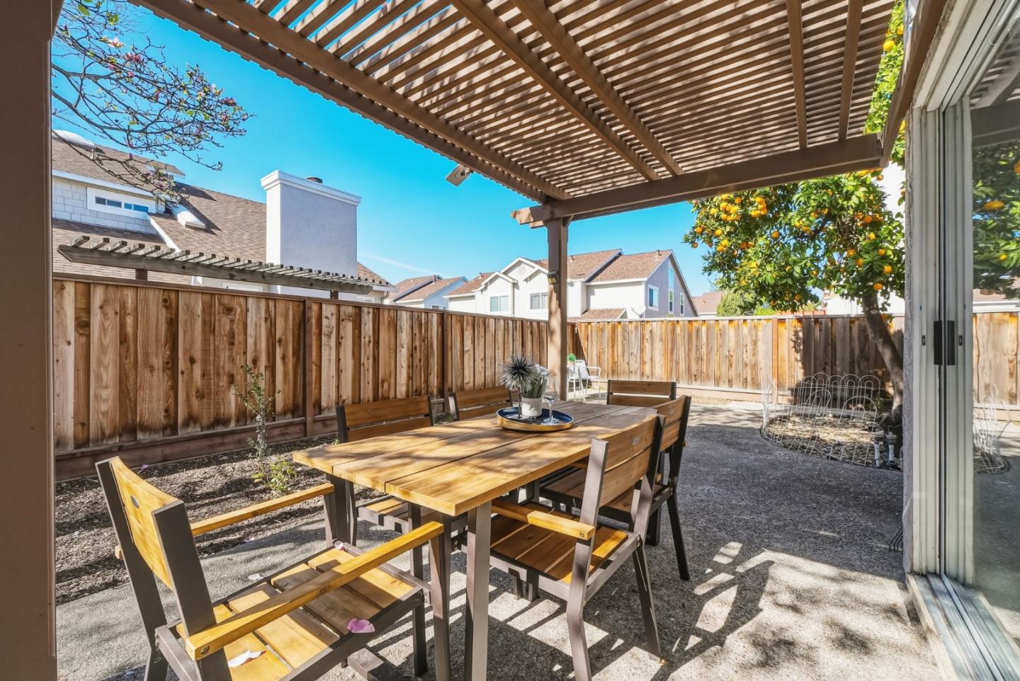 Detail Gallery Image 45 of 56 For 1608 Mission Springs Cir, San Jose,  CA 95131 - 4 Beds | 2/1 Baths