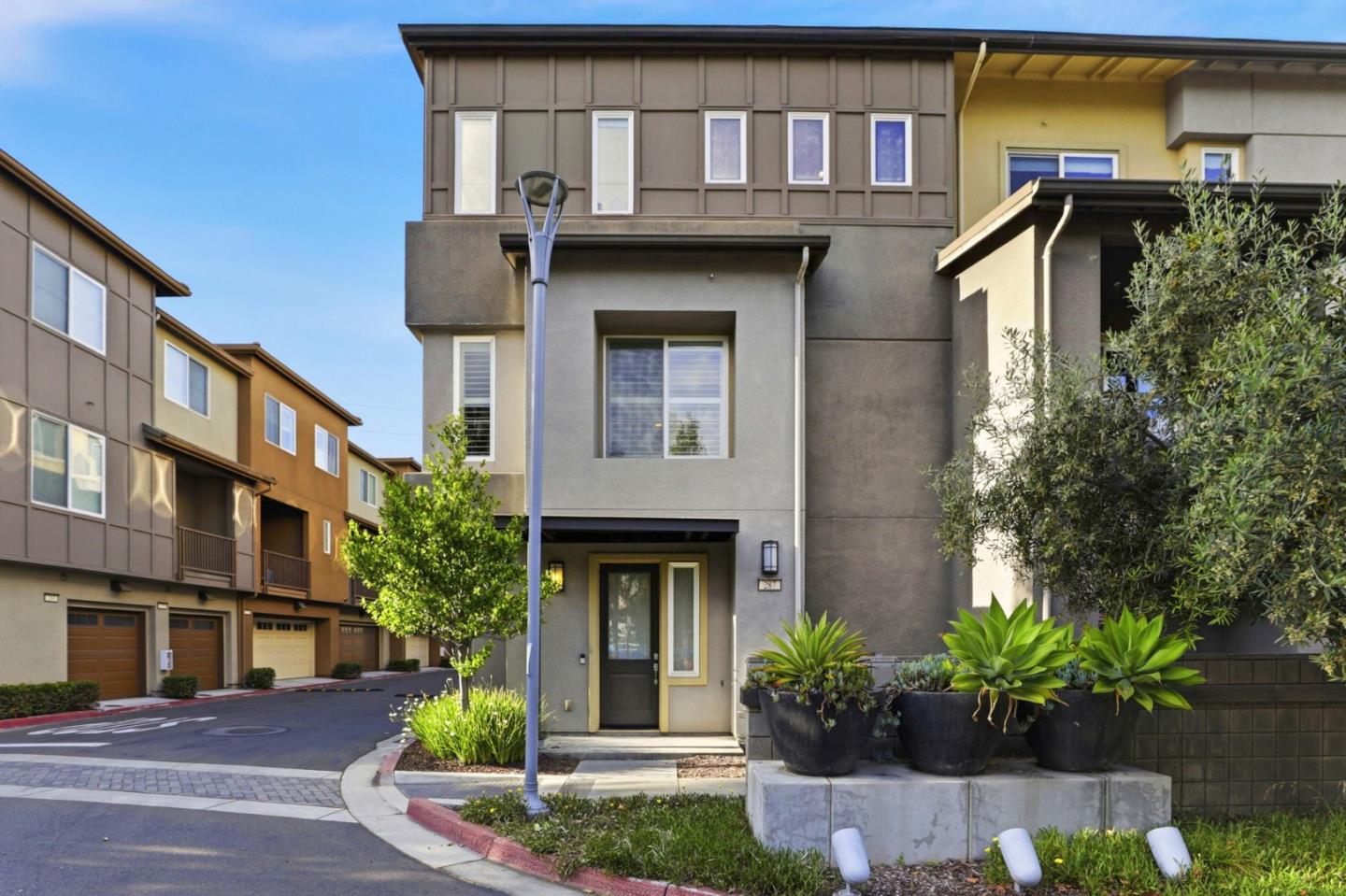 2508 Hastings Shore Lane, Redwood City, CA, 94065