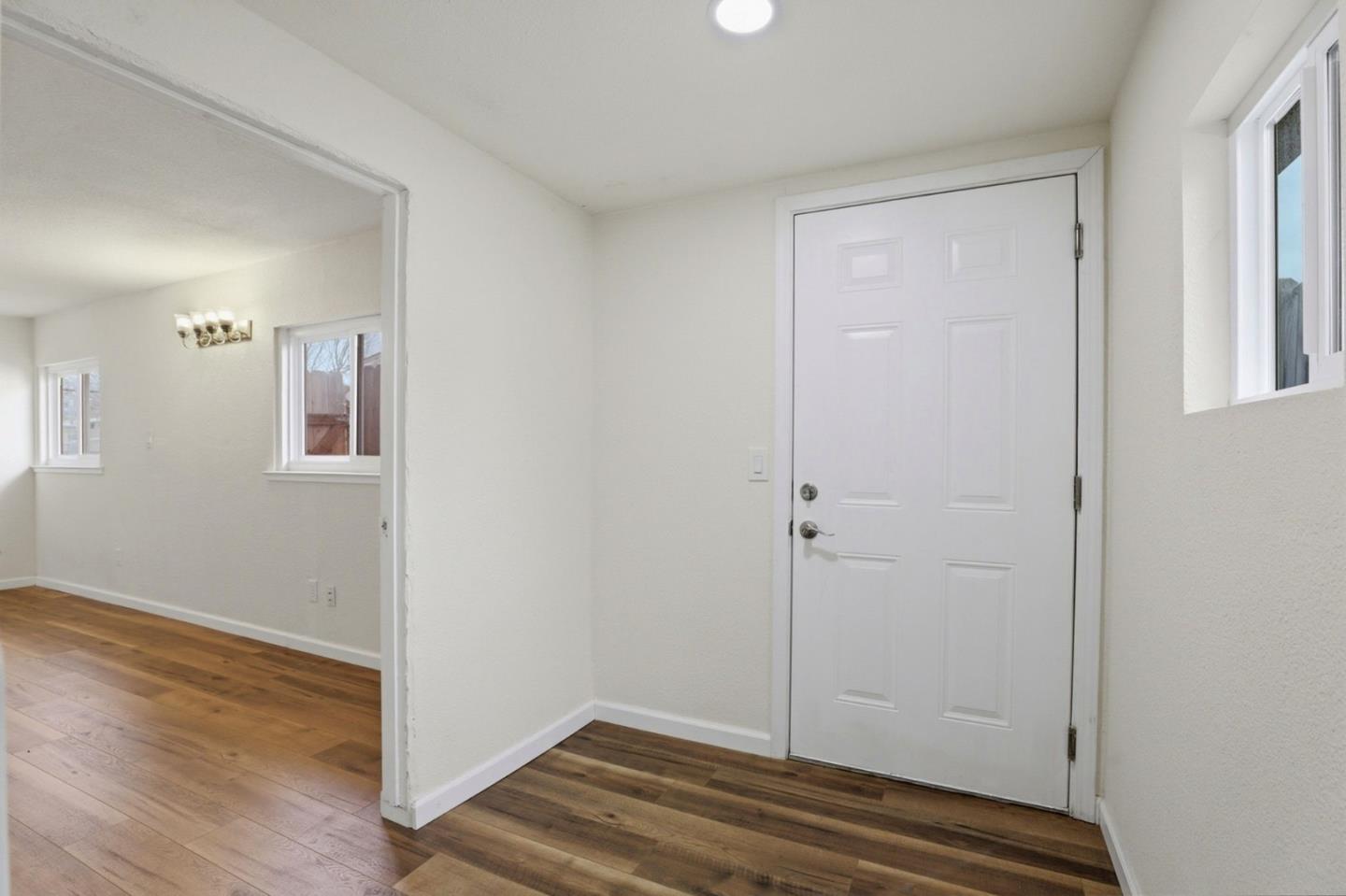 Detail Gallery Image 13 of 40 For 5741 39th St, Sacramento,  CA 95824 - 4 Beds | 3 Baths