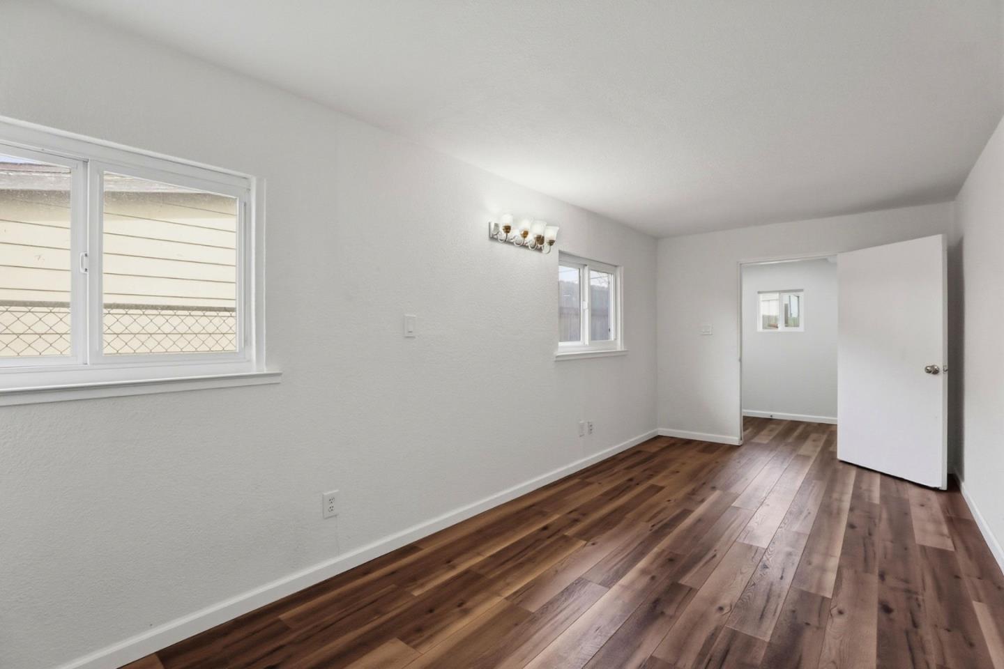 Detail Gallery Image 15 of 40 For 5741 39th St, Sacramento,  CA 95824 - 4 Beds | 3 Baths