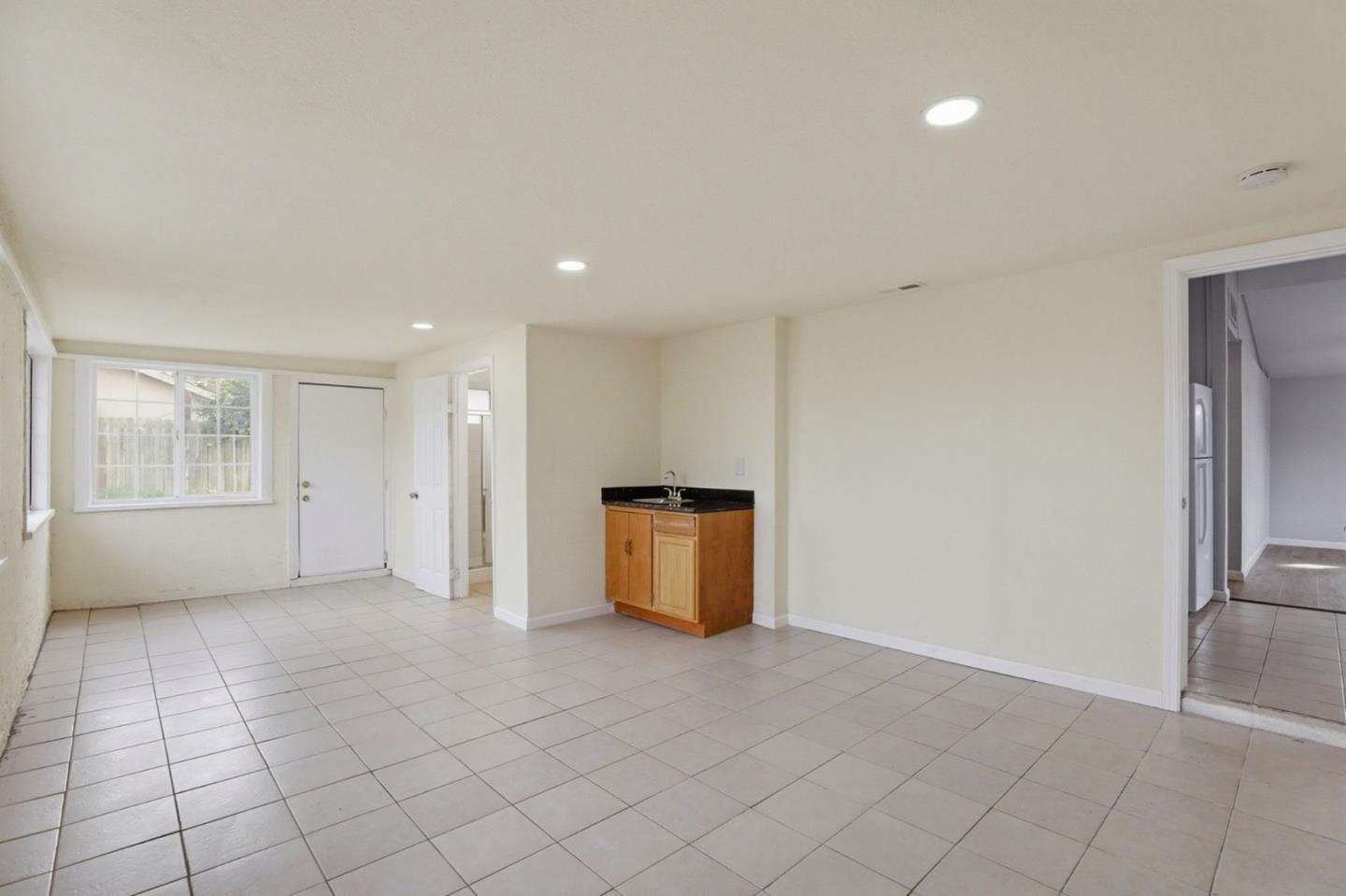 Detail Gallery Image 26 of 40 For 5741 39th St, Sacramento,  CA 95824 - 4 Beds | 3 Baths