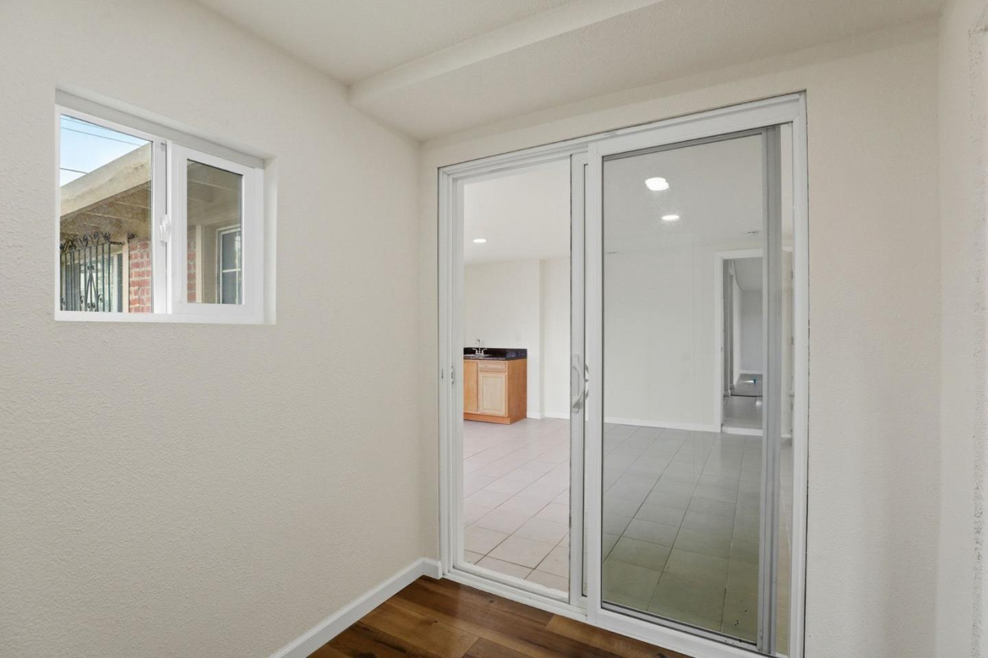 Detail Gallery Image 28 of 40 For 5741 39th St, Sacramento,  CA 95824 - 4 Beds | 3 Baths