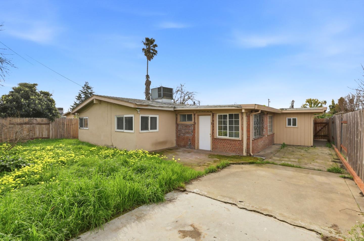 Detail Gallery Image 43 of 43 For 5741 39th St, Sacramento,  CA 95824 - 4 Beds | 3 Baths