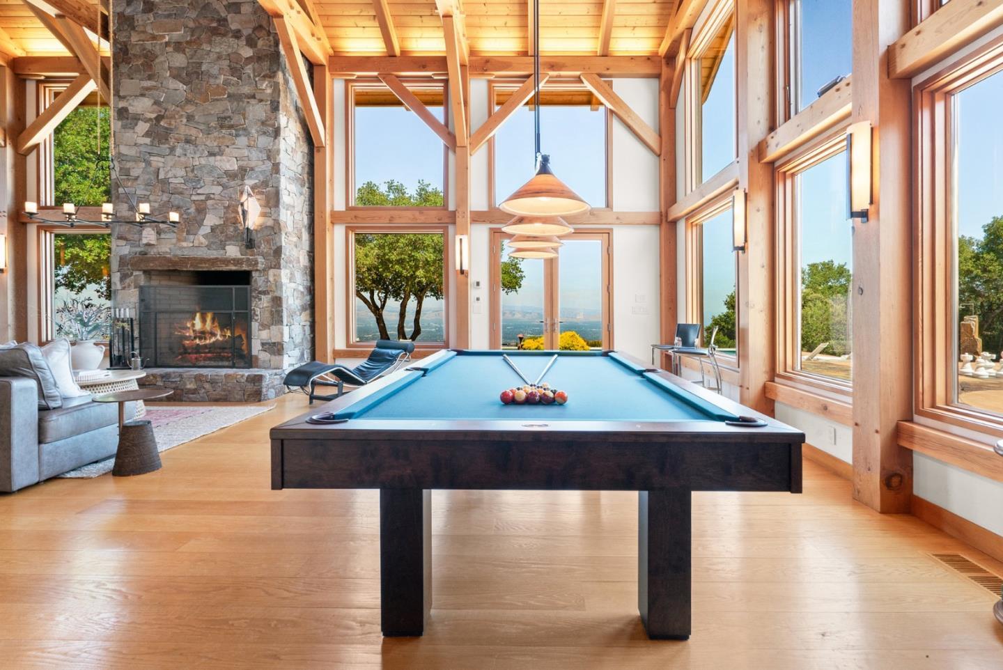 Detail Gallery Image 11 of 81 For 15060 Montebello Rd, Cupertino,  CA 95014 - 3 Beds | 3 Baths