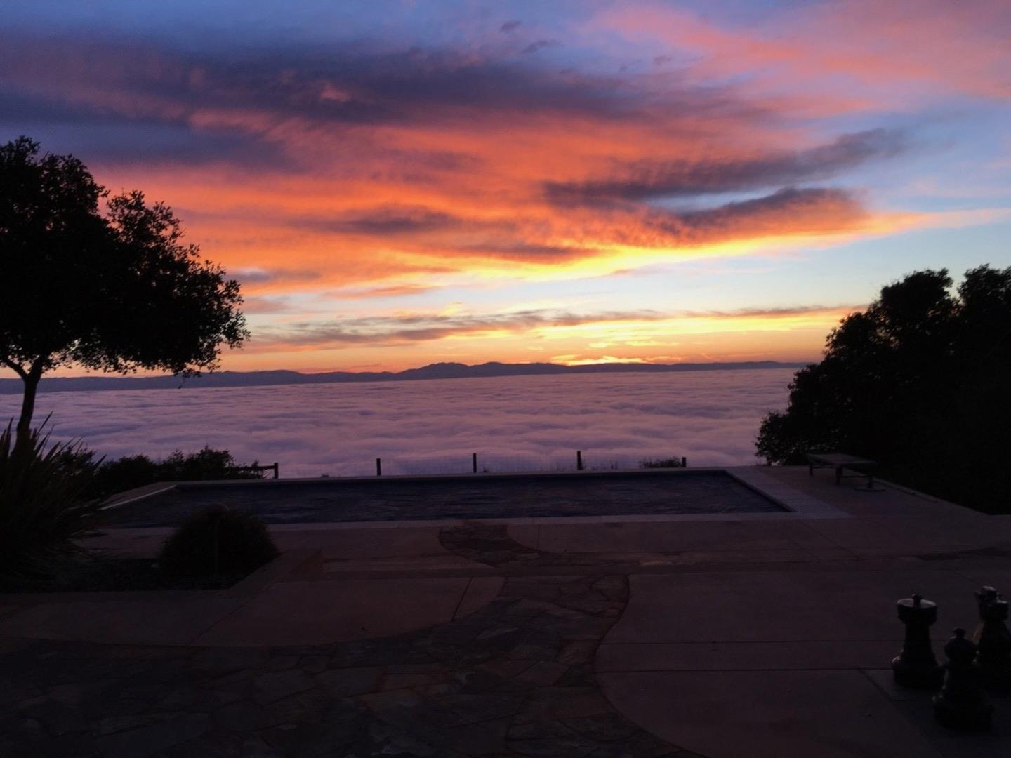 Detail Gallery Image 19 of 81 For 15060 Montebello Rd, Cupertino,  CA 95014 - 3 Beds | 3 Baths