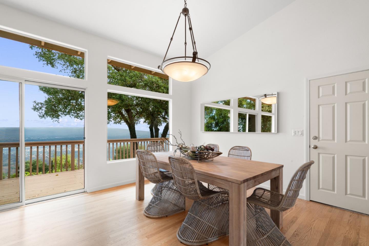 Detail Gallery Image 44 of 81 For 15060 Montebello Rd, Cupertino,  CA 95014 - 3 Beds | 3 Baths