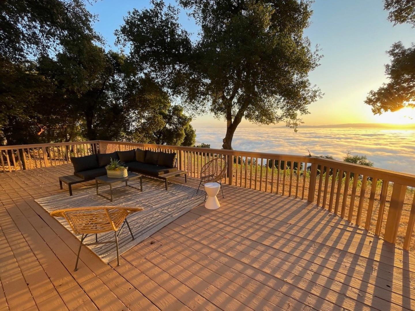 Detail Gallery Image 47 of 81 For 15060 Montebello Rd, Cupertino,  CA 95014 - 3 Beds | 3 Baths