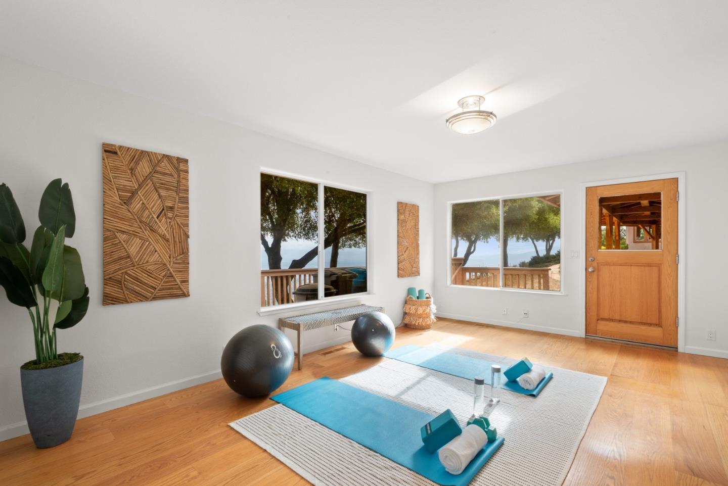 Detail Gallery Image 56 of 81 For 15060 Montebello Rd, Cupertino,  CA 95014 - 3 Beds | 3 Baths