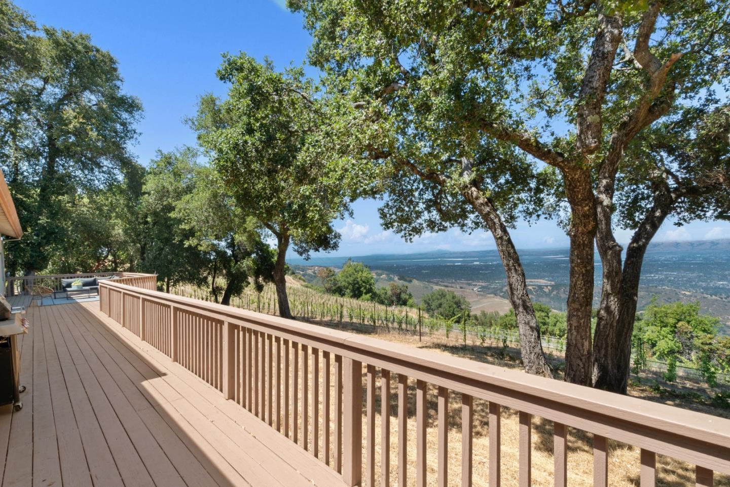 Detail Gallery Image 57 of 81 For 15060 Montebello Rd, Cupertino,  CA 95014 - 3 Beds | 3 Baths