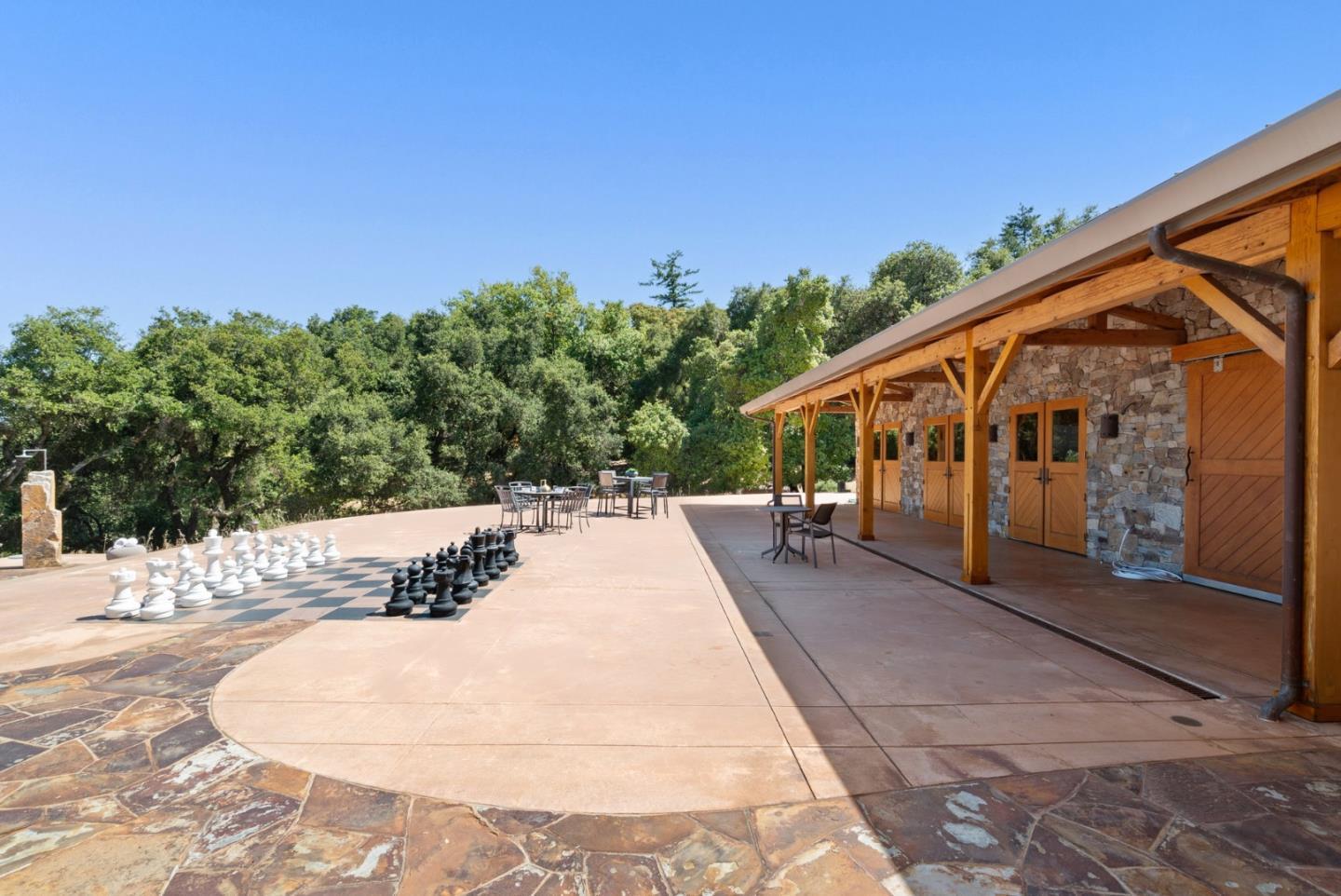 Detail Gallery Image 60 of 81 For 15060 Montebello Rd, Cupertino,  CA 95014 - 3 Beds | 3 Baths