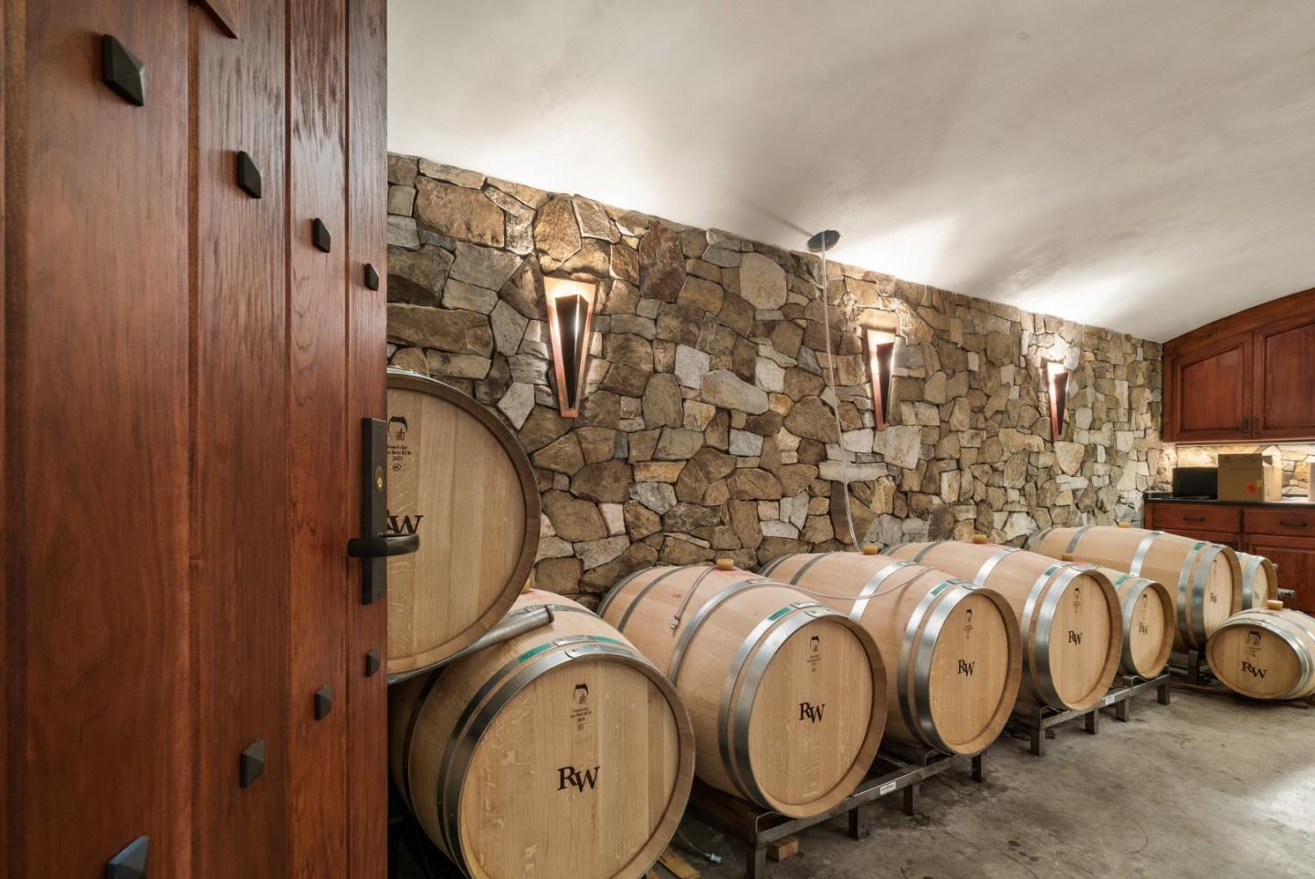 Detail Gallery Image 62 of 81 For 15060 Montebello Rd, Cupertino,  CA 95014 - 3 Beds | 3 Baths