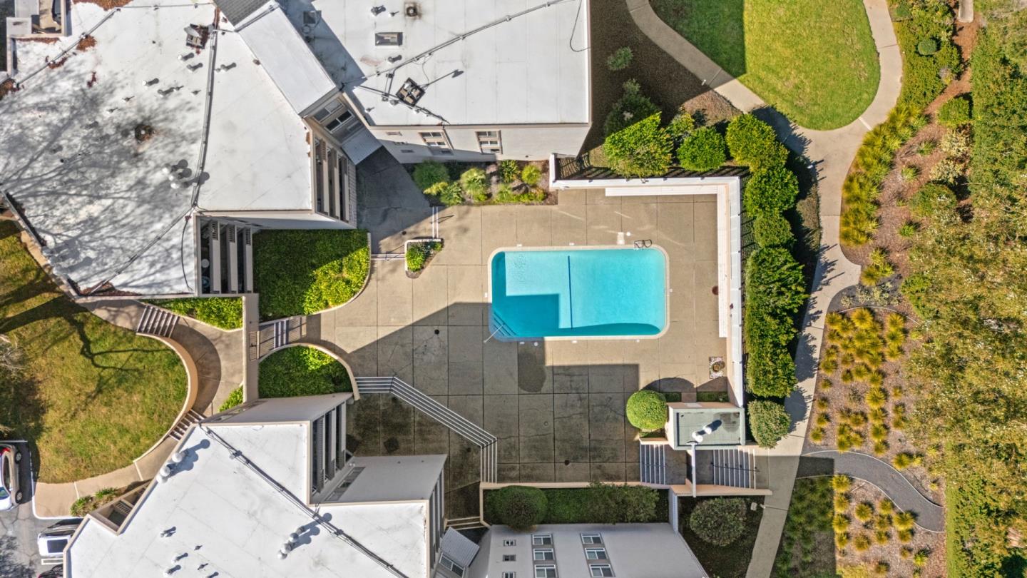 Detail Gallery Image 21 of 23 For 360 Vallejo Dr #105,  Millbrae,  CA 94030 - 3 Beds | 2 Baths