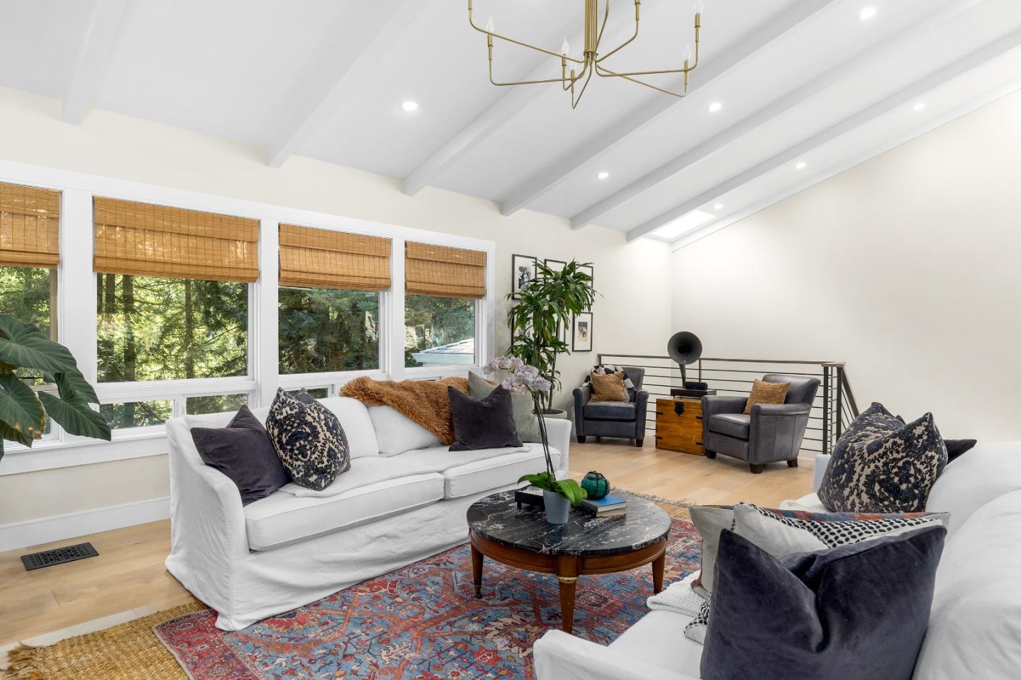 Detail Gallery Image 18 of 43 For 101 Endlich Dr, Santa Cruz,  CA 95060 - 5 Beds | 3/1 Baths