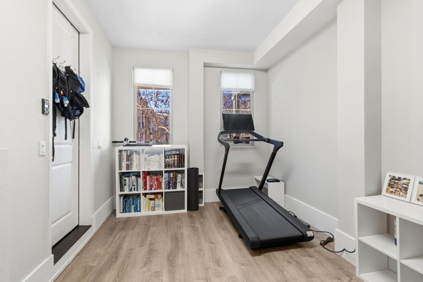 Detail Gallery Image 16 of 24 For 651 Cinnamon, Mountain View,  CA 94043 - 2 Beds | 2 Baths