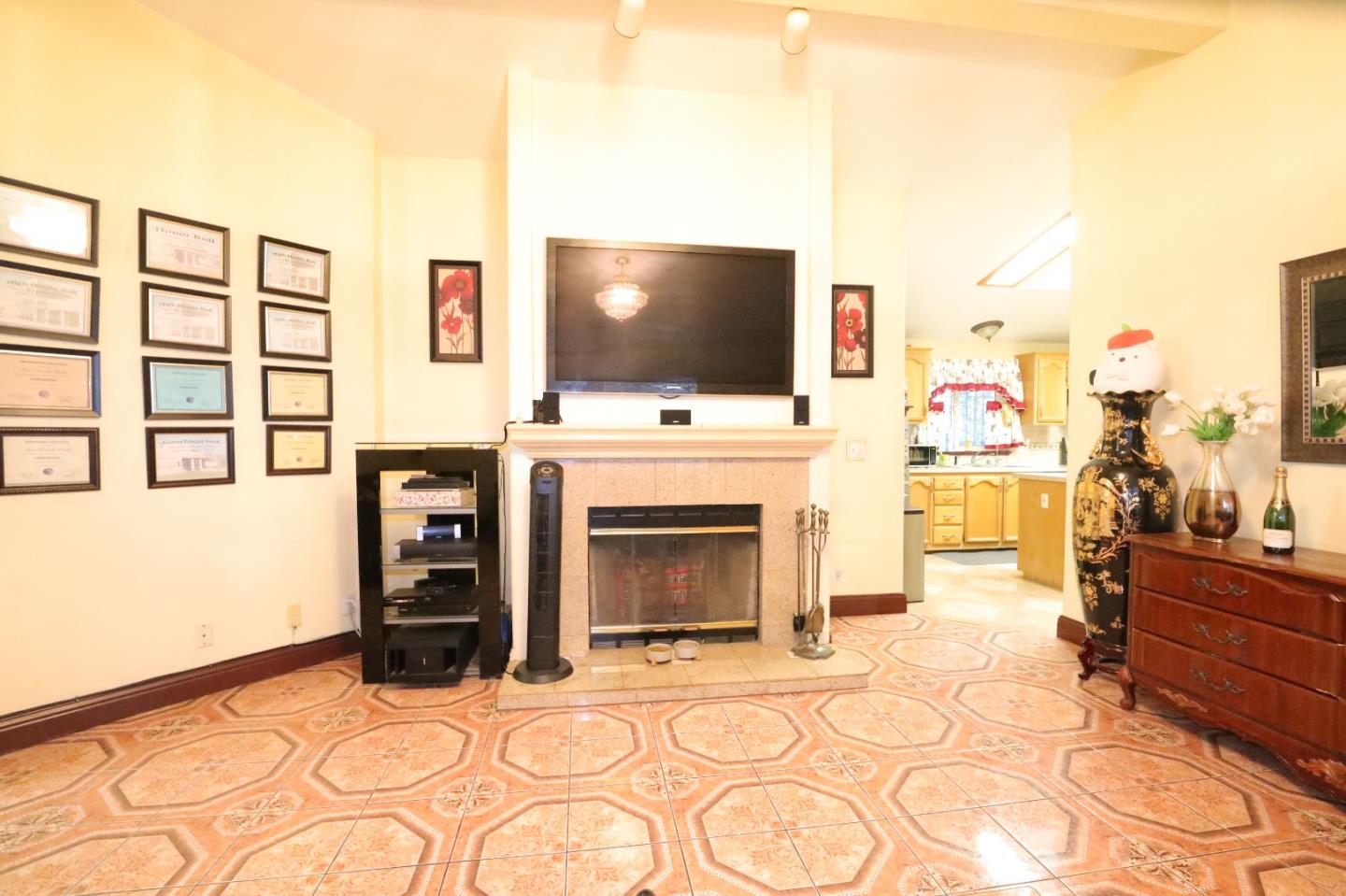 Detail Gallery Image 13 of 36 For 2151 Oakland Rd #412,  San Jose,  CA 95131 - 3 Beds | 2 Baths