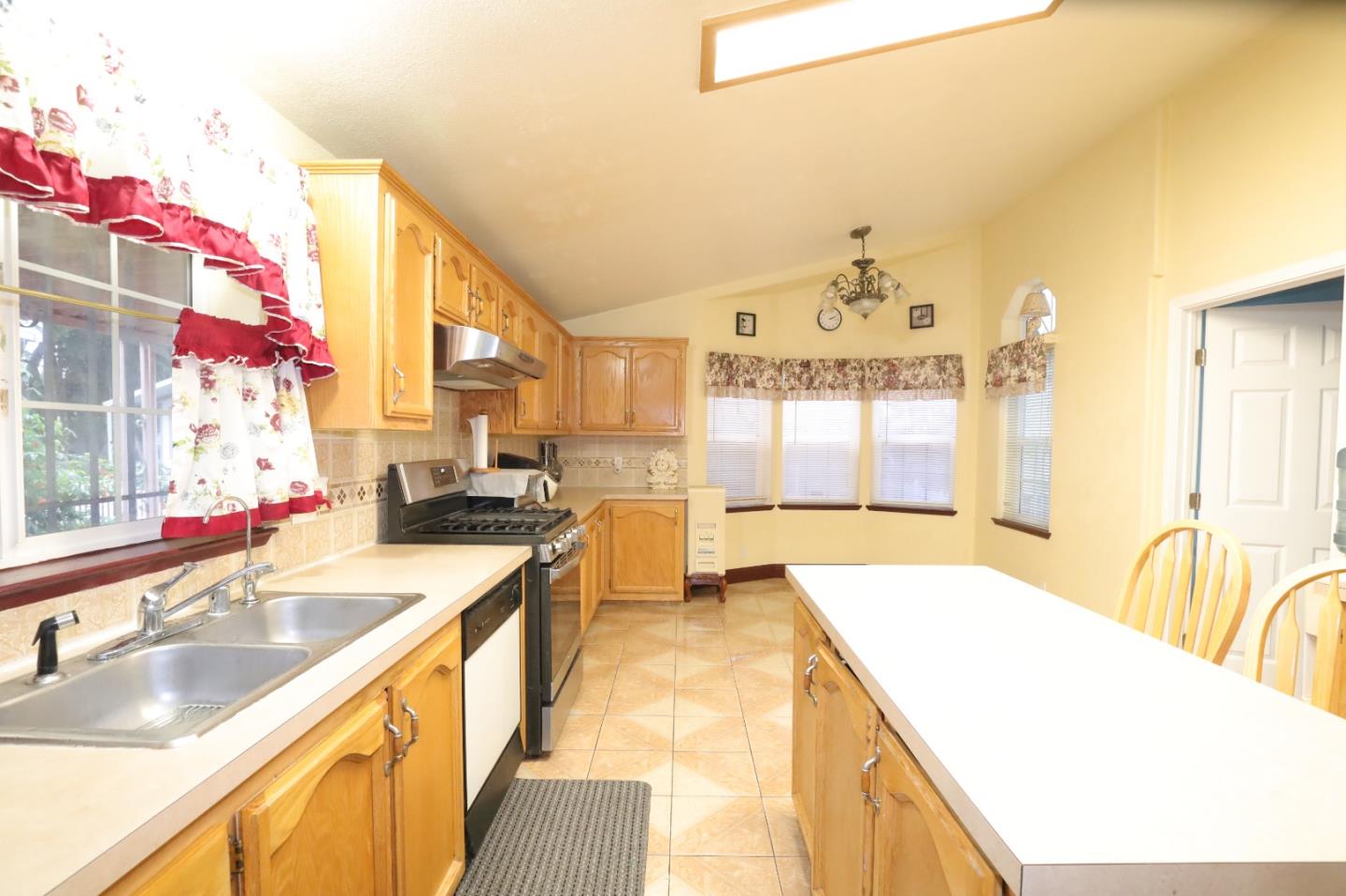 Detail Gallery Image 17 of 36 For 2151 Oakland Rd #412,  San Jose,  CA 95131 - 3 Beds | 2 Baths