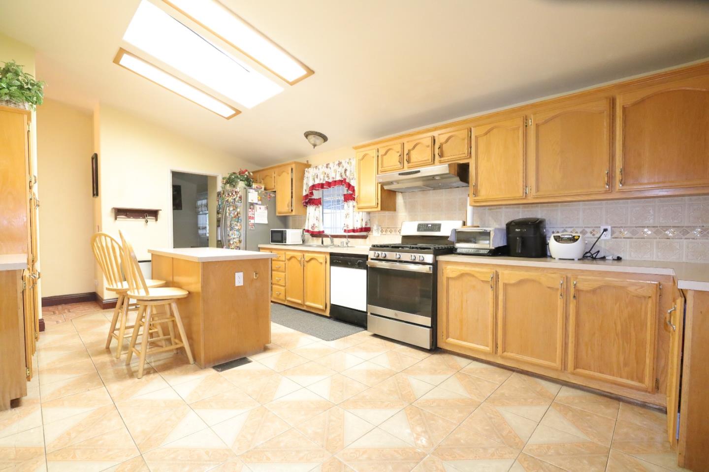 Detail Gallery Image 20 of 36 For 2151 Oakland Rd #412,  San Jose,  CA 95131 - 3 Beds | 2 Baths