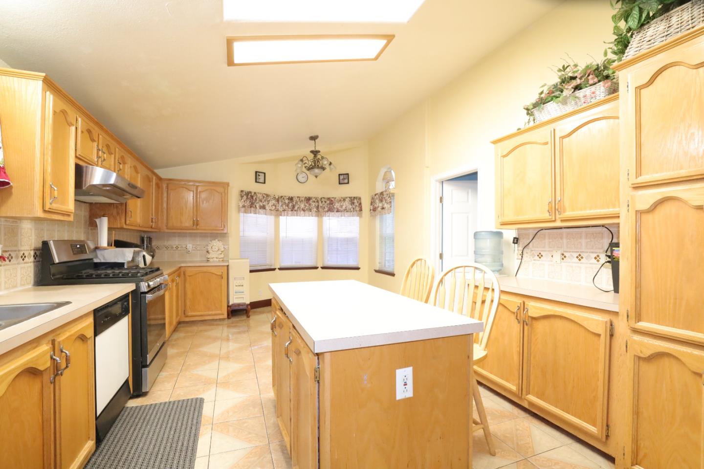 Detail Gallery Image 26 of 36 For 2151 Oakland Rd #412,  San Jose,  CA 95131 - 3 Beds | 2 Baths