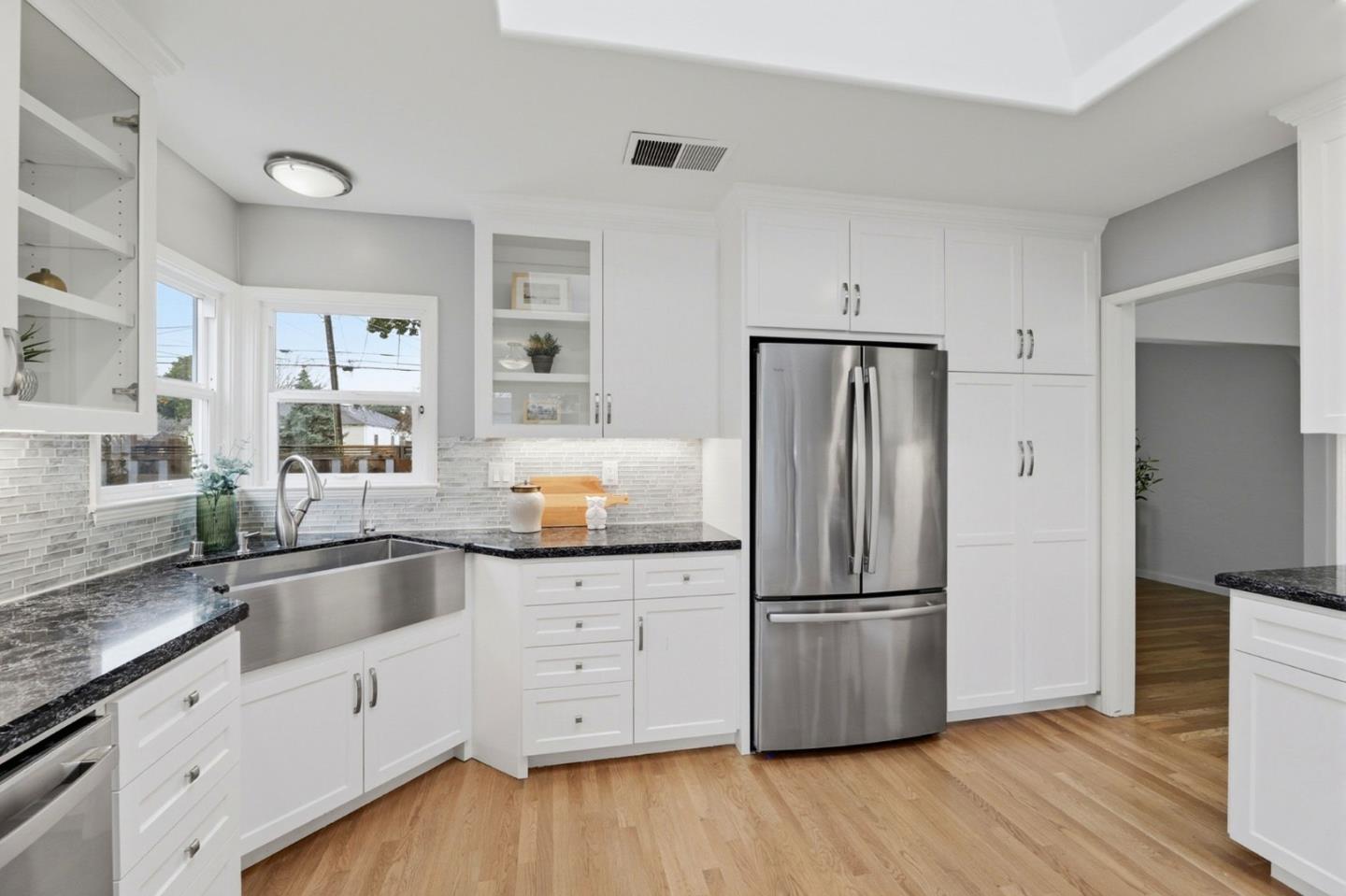 Detail Gallery Image 10 of 29 For 1127 Pascoe Ave, San Jose,  CA 95125 - 3 Beds | 2 Baths