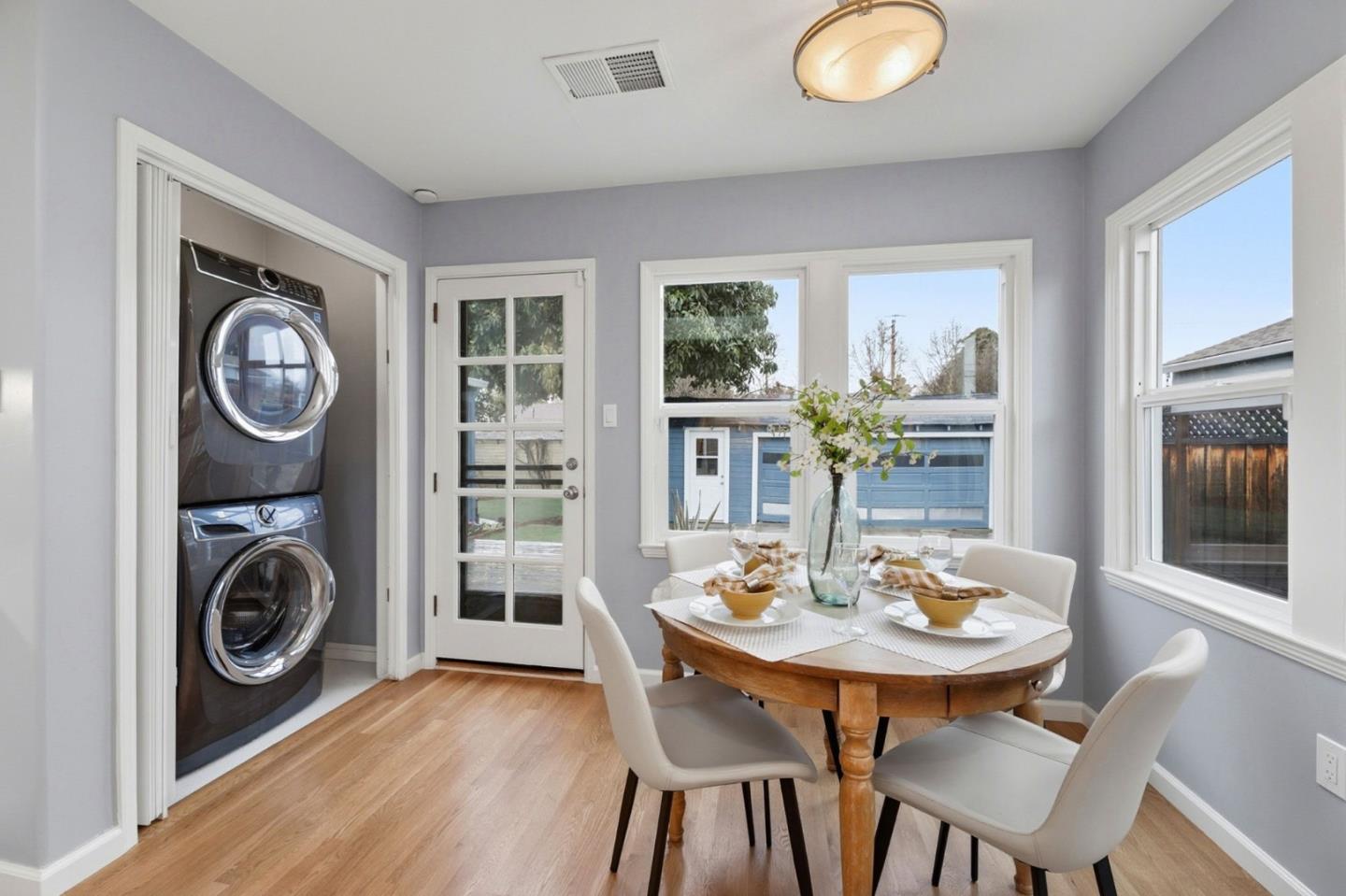 Detail Gallery Image 12 of 29 For 1127 Pascoe Ave, San Jose,  CA 95125 - 3 Beds | 2 Baths