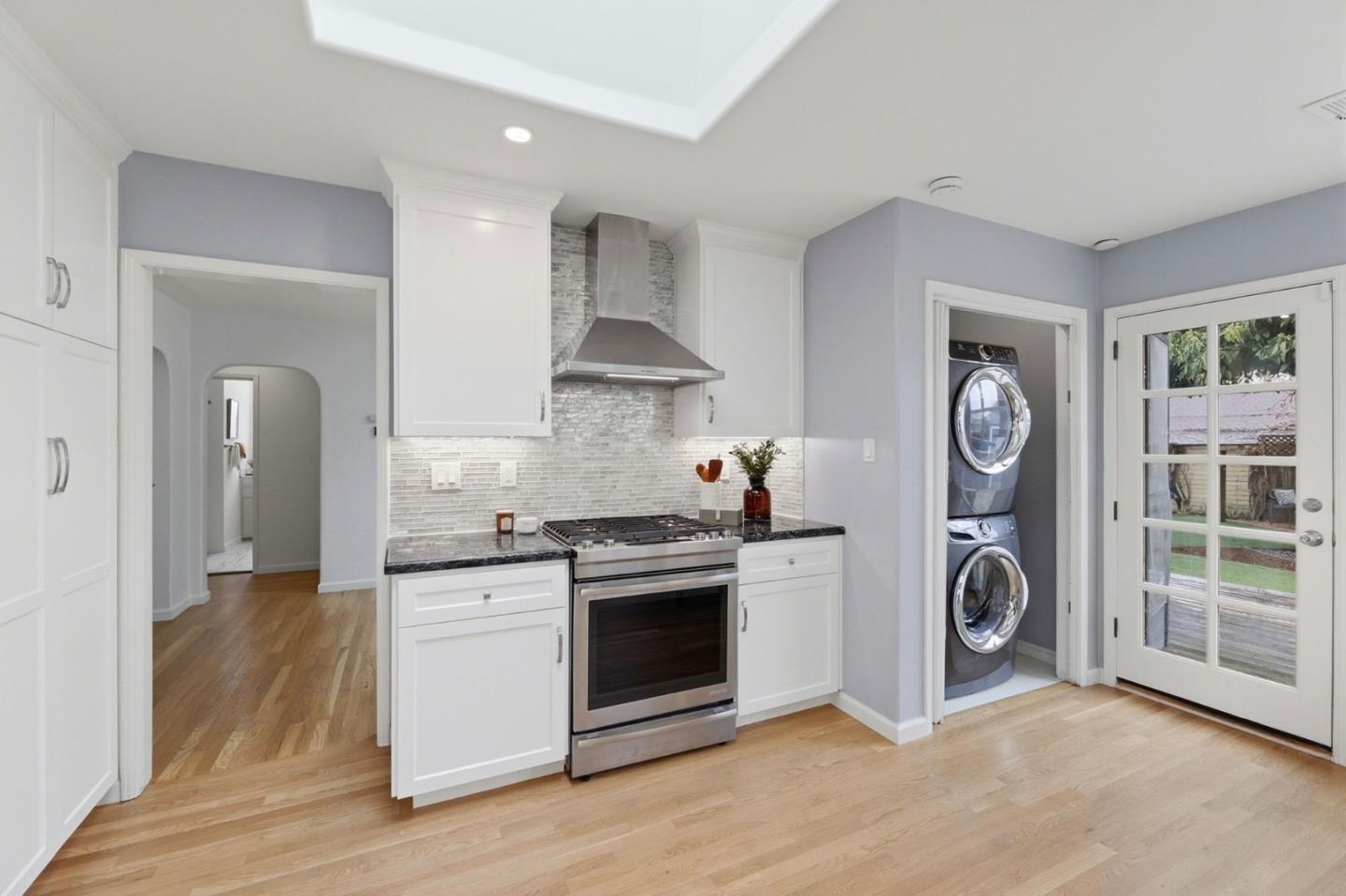 Detail Gallery Image 9 of 29 For 1127 Pascoe Ave, San Jose,  CA 95125 - 3 Beds | 2 Baths