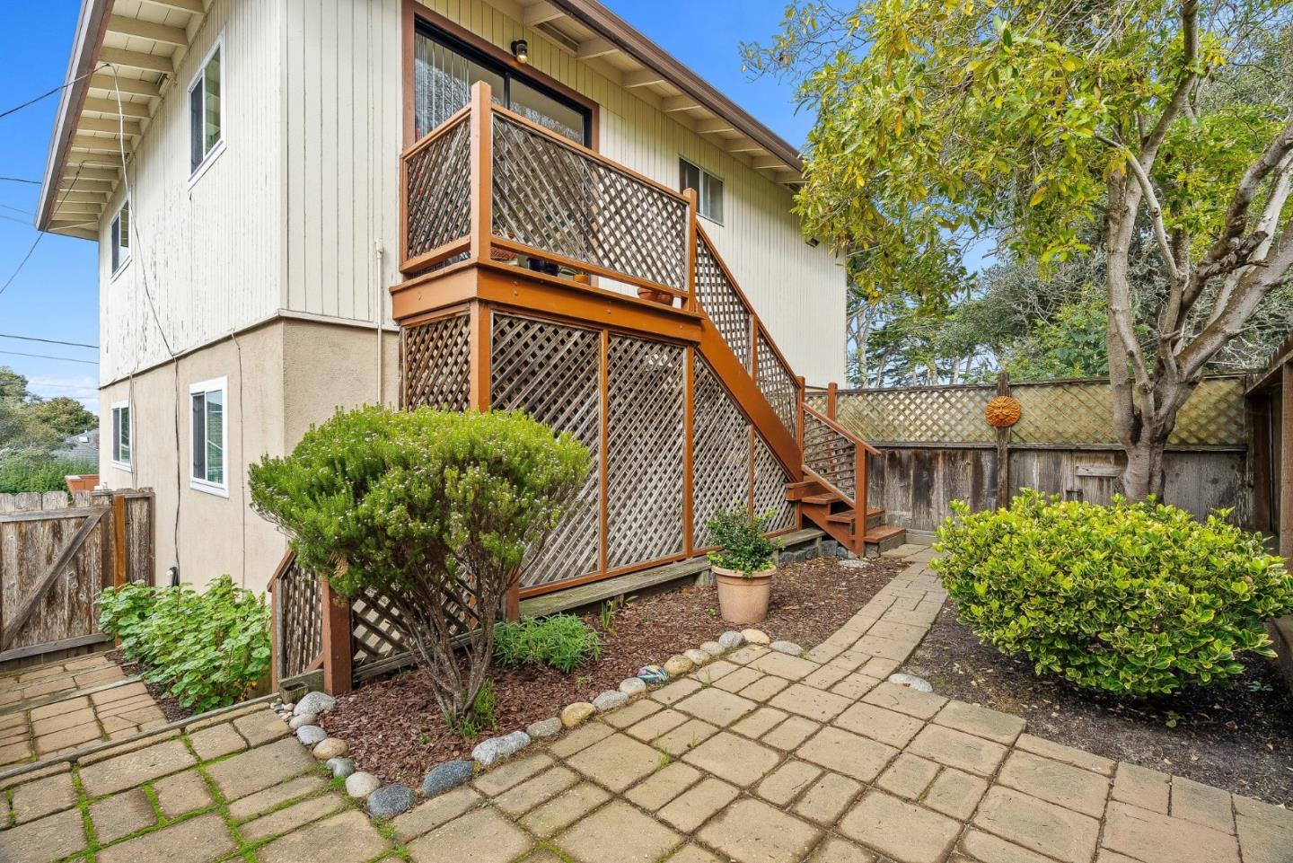 Detail Gallery Image 32 of 44 For 301 7th St, Pacific Grove,  CA 93950 - – Beds | – Baths