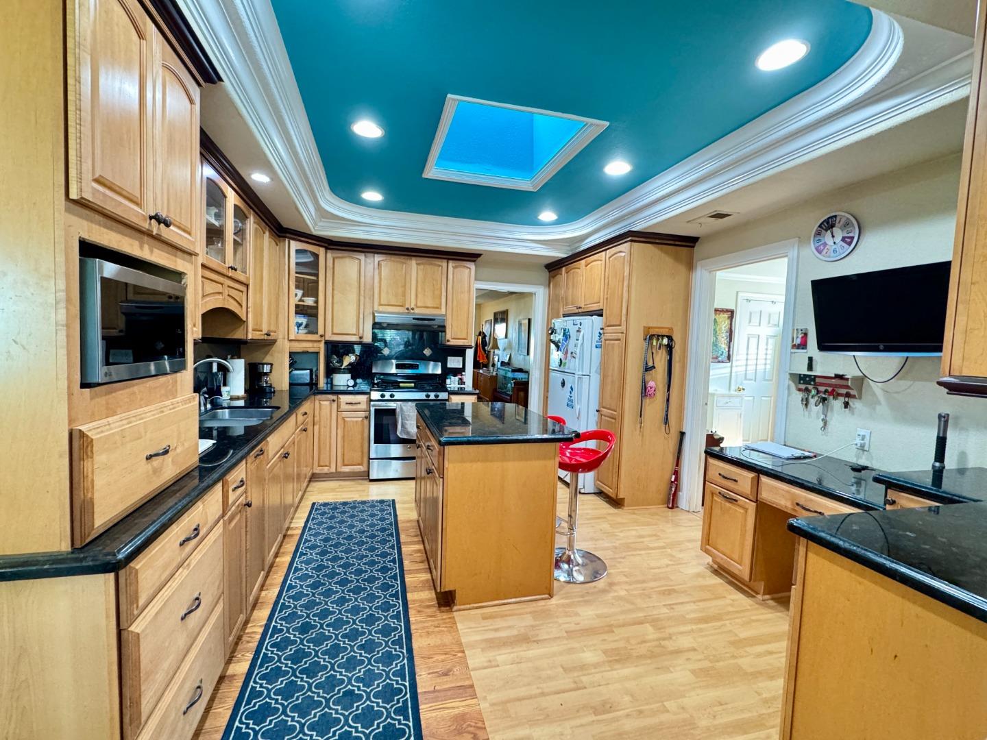 Detail Gallery Image 12 of 27 For 12785 Murphy Ave, San Martin,  CA 95046 - – Beds | – Baths