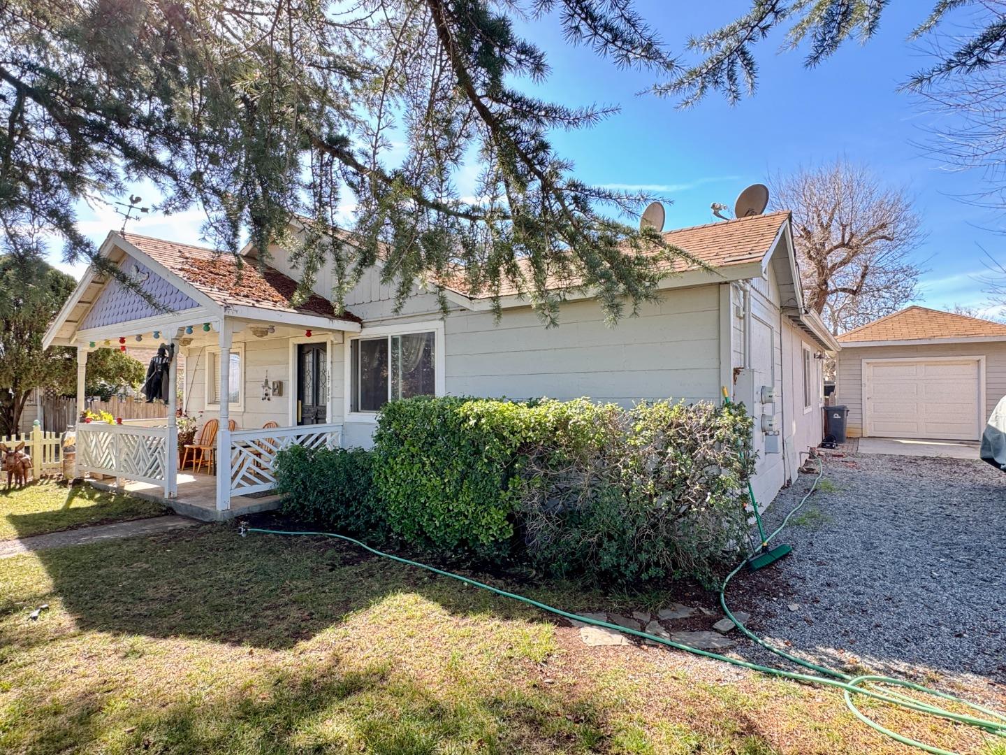 Detail Gallery Image 2 of 27 For 12785 Murphy Ave, San Martin,  CA 95046 - – Beds | – Baths