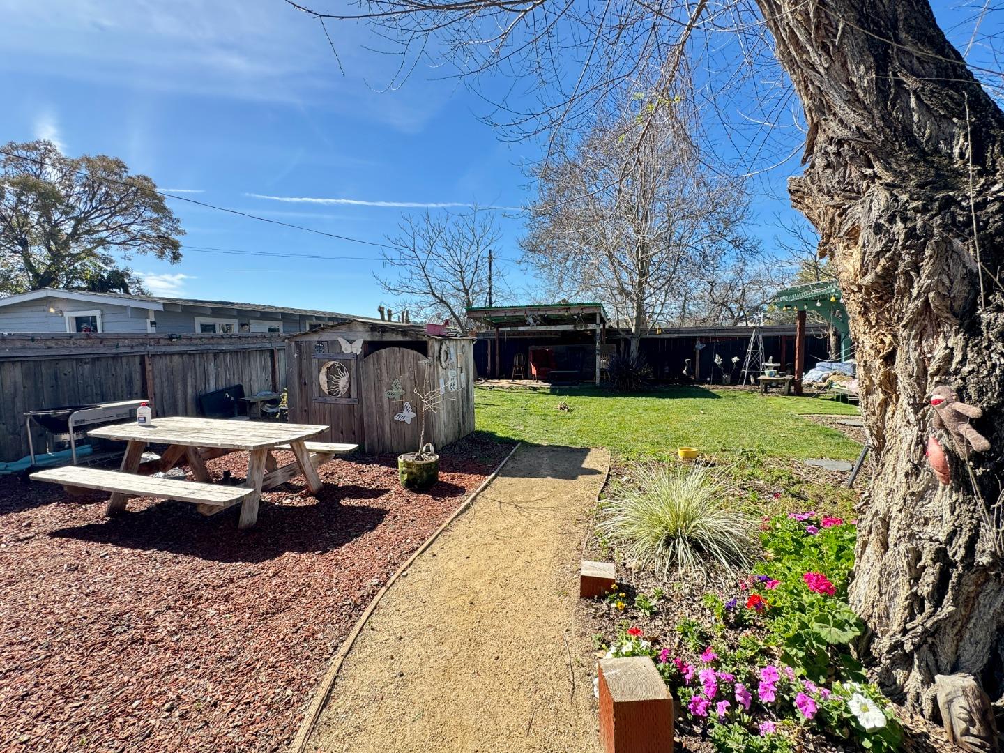 Detail Gallery Image 23 of 27 For 12785 Murphy Ave, San Martin,  CA 95046 - – Beds | – Baths