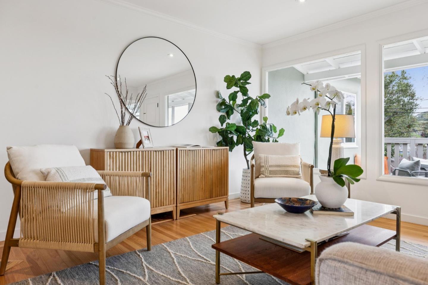 Detail Gallery Image 12 of 44 For 1140 Harbor Blvd, Belmont,  CA 94002 - 3 Beds | 1 Baths