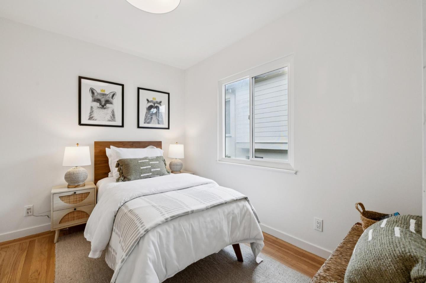 Detail Gallery Image 26 of 44 For 1140 Harbor Blvd, Belmont,  CA 94002 - 3 Beds | 1 Baths