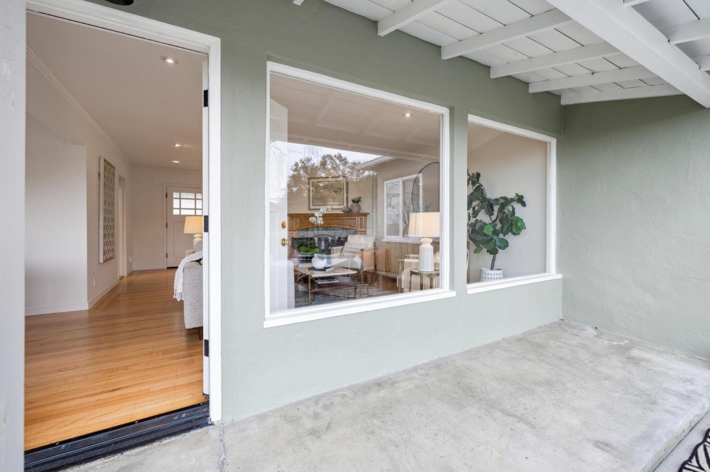 Detail Gallery Image 36 of 44 For 1140 Harbor Blvd, Belmont,  CA 94002 - 3 Beds | 1 Baths