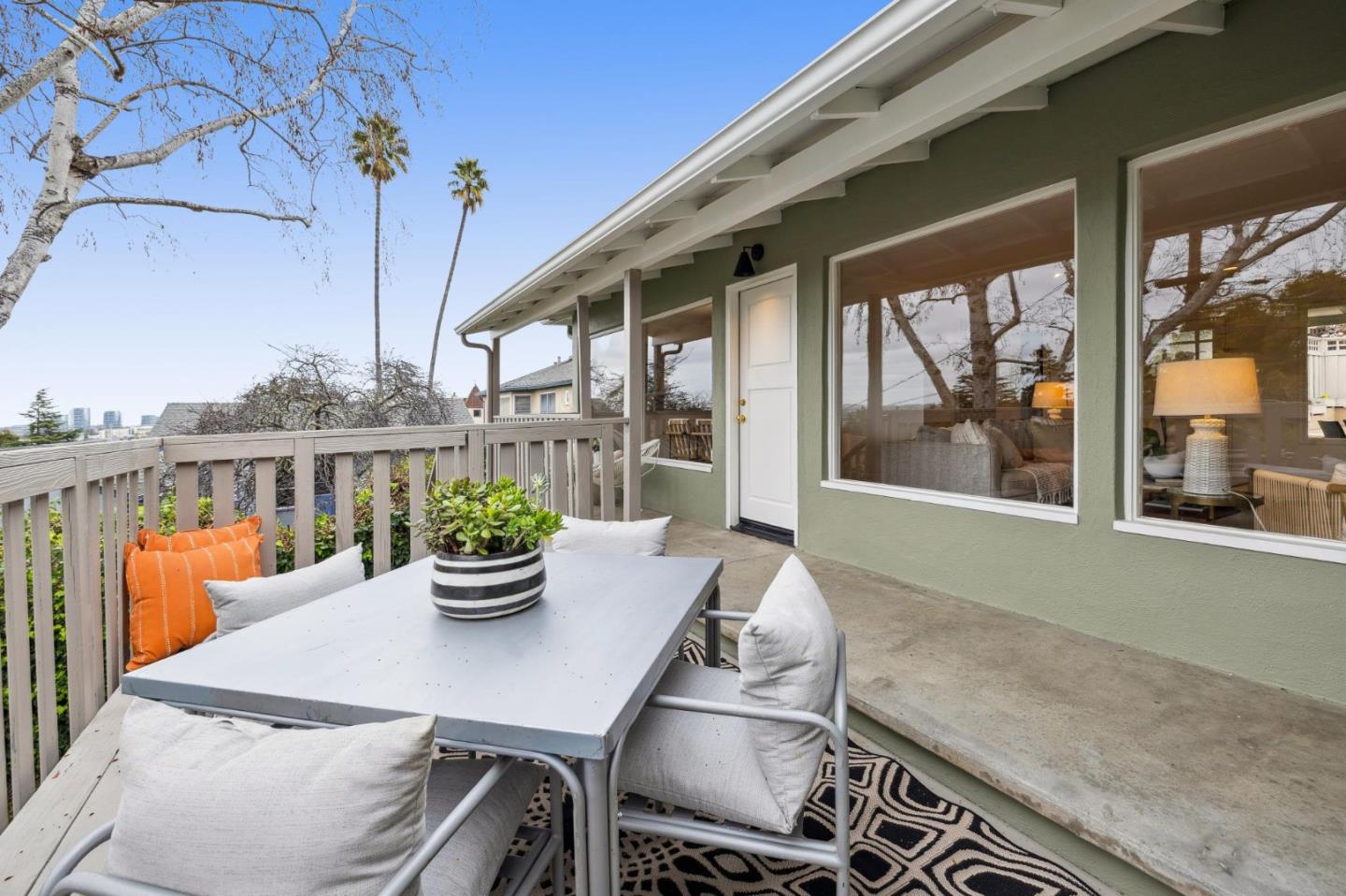 Detail Gallery Image 39 of 44 For 1140 Harbor Blvd, Belmont,  CA 94002 - 3 Beds | 1 Baths