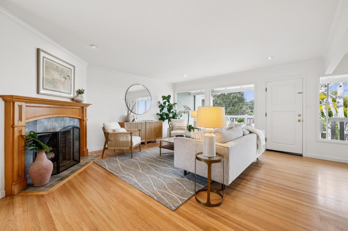 Detail Gallery Image 9 of 44 For 1140 Harbor Blvd, Belmont,  CA 94002 - 3 Beds | 1 Baths