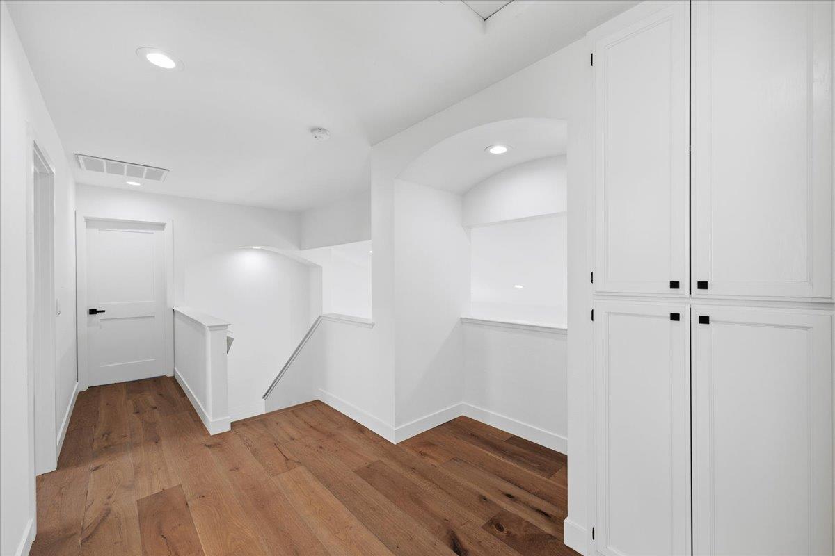 Detail Gallery Image 23 of 52 For 637 Powderhorn Ave, Santa Rosa,  CA 95407 - 4 Beds | 2/1 Baths