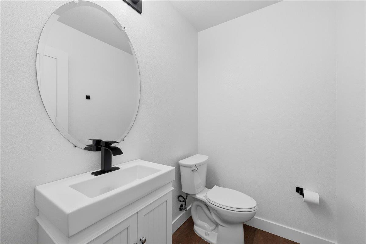 Detail Gallery Image 33 of 52 For 637 Powderhorn Ave, Santa Rosa,  CA 95407 - 4 Beds | 2/1 Baths