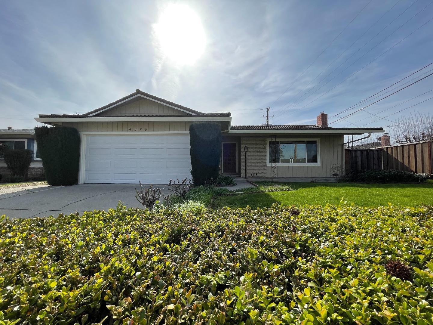 Front Image Thumbnail for ML82035111