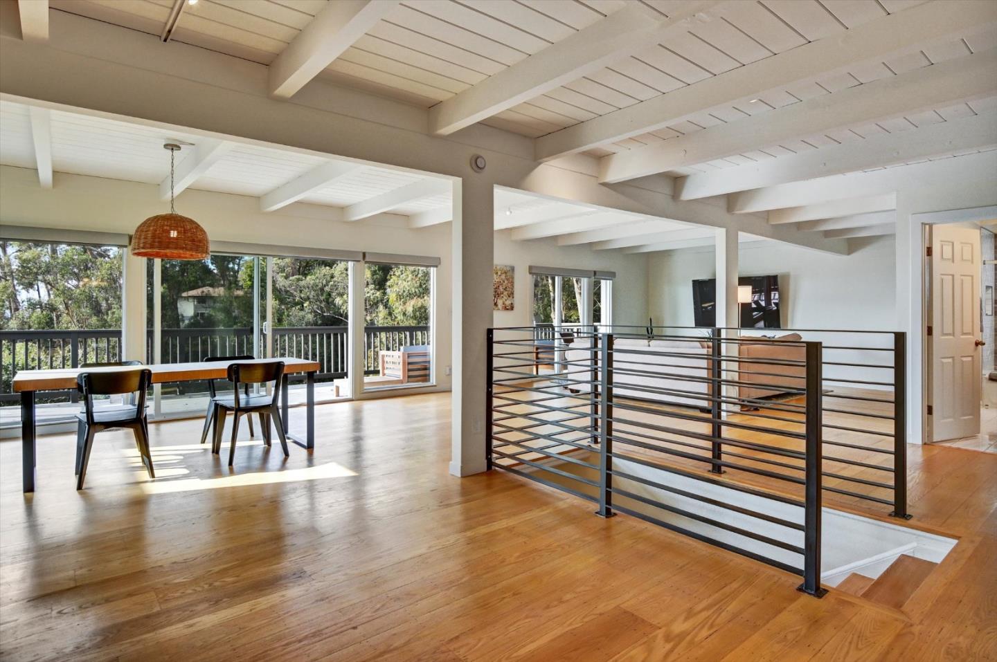 2323 Mastlands Drive