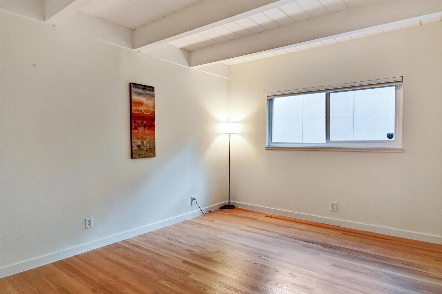 Detail Gallery Image 22 of 56 For 2323 Mastlands Dr, Oakland,  CA 94611 - 5 Beds | 4/1 Baths