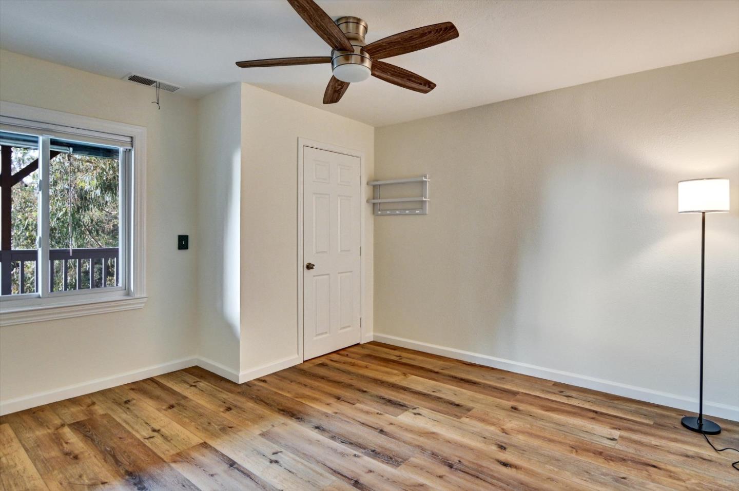 Detail Gallery Image 33 of 56 For 2323 Mastlands Dr, Oakland,  CA 94611 - 5 Beds | 4/1 Baths