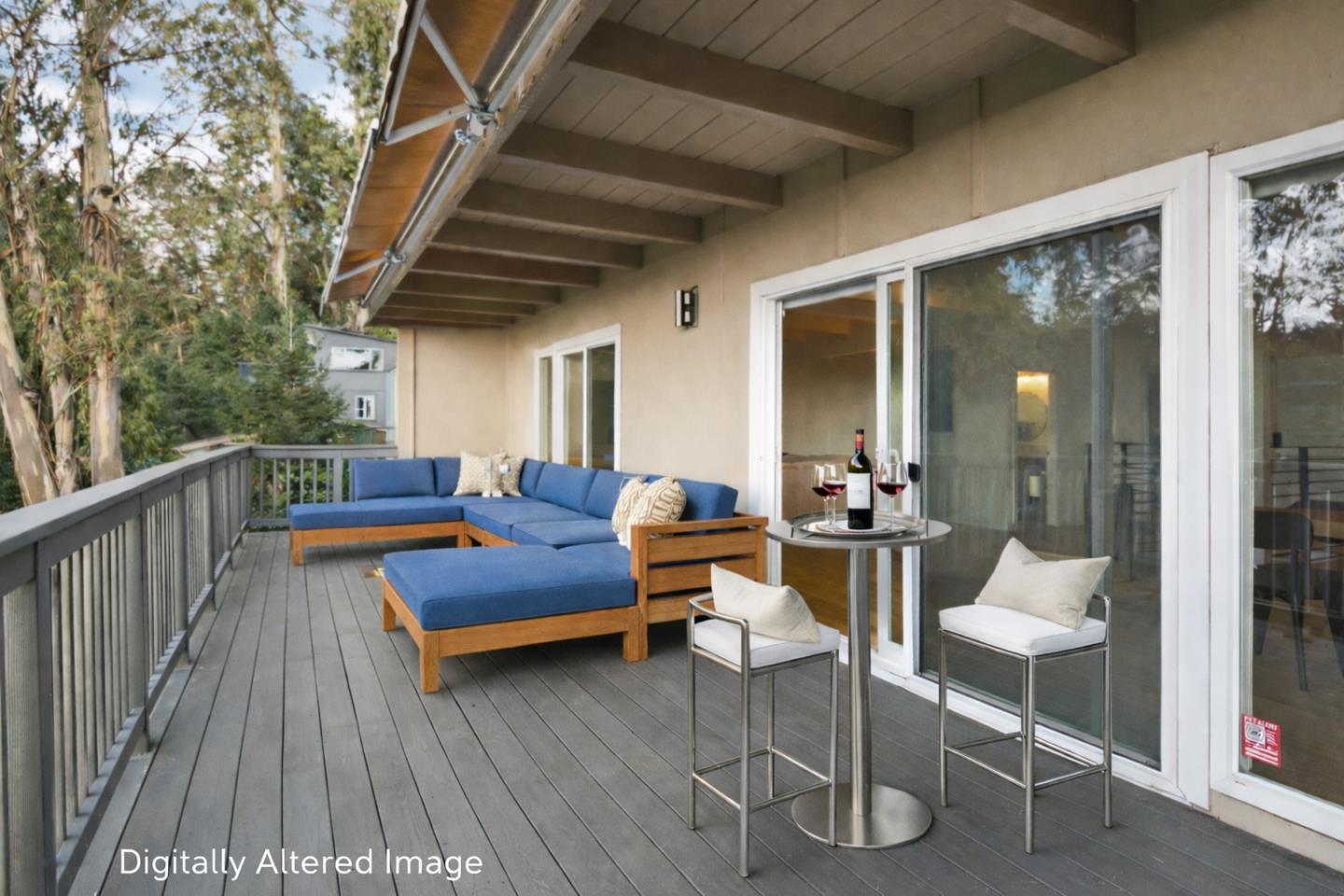 Detail Gallery Image 9 of 56 For 2323 Mastlands Dr, Oakland,  CA 94611 - 5 Beds | 4/1 Baths