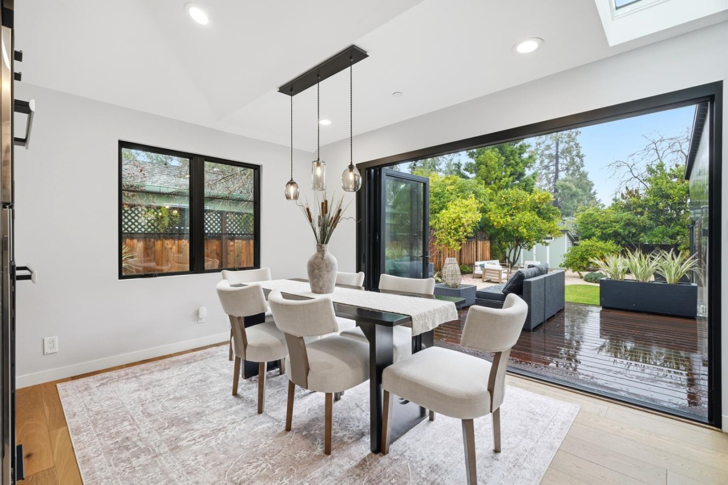 Detail Gallery Image 14 of 44 For 49 Fillmer Ave, Los Gatos,  CA 95030 - 4 Beds | 3 Baths