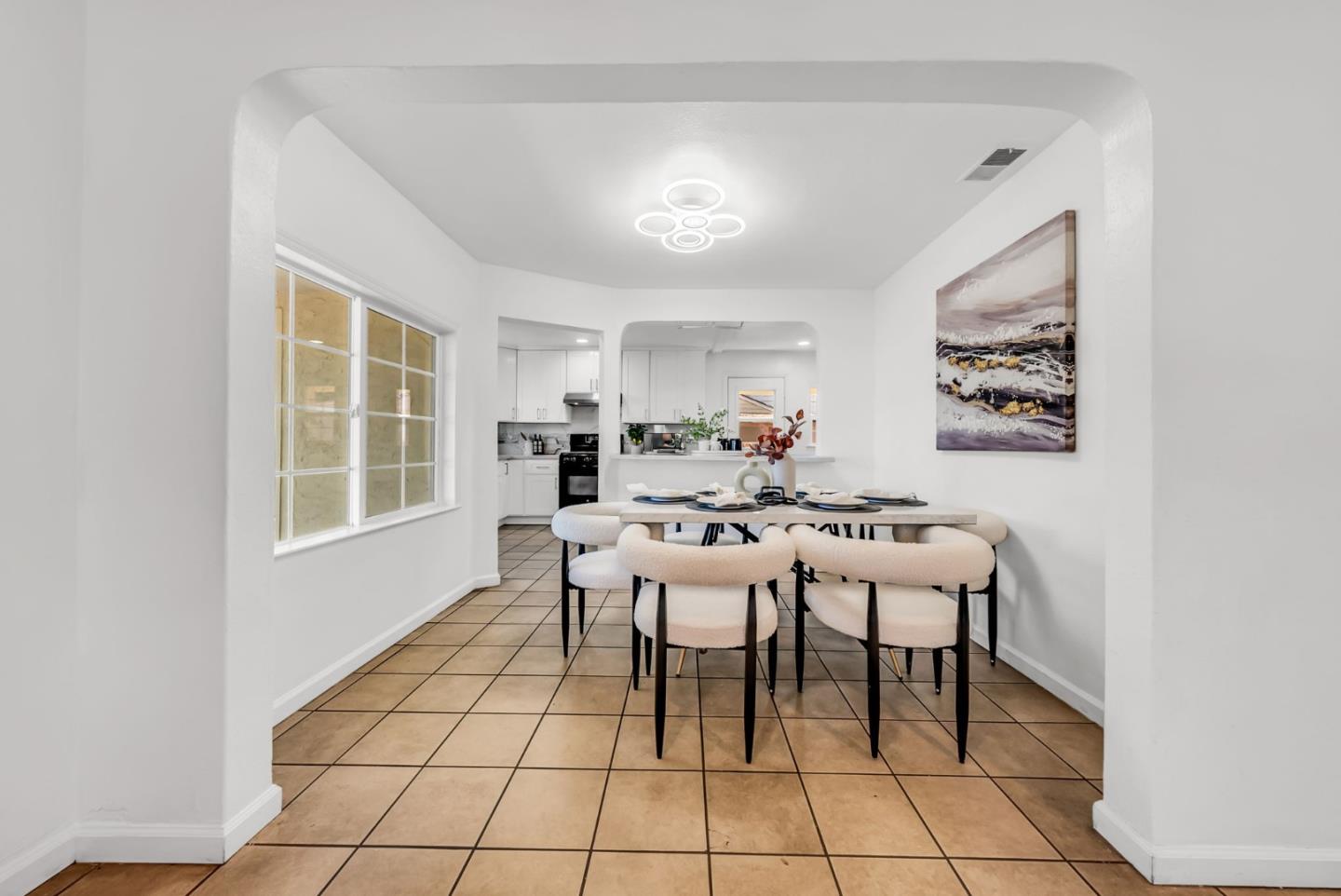 Detail Gallery Image 10 of 47 For 73 Alexander Ct, San Jose,  CA 95116 - 4 Beds | 2 Baths