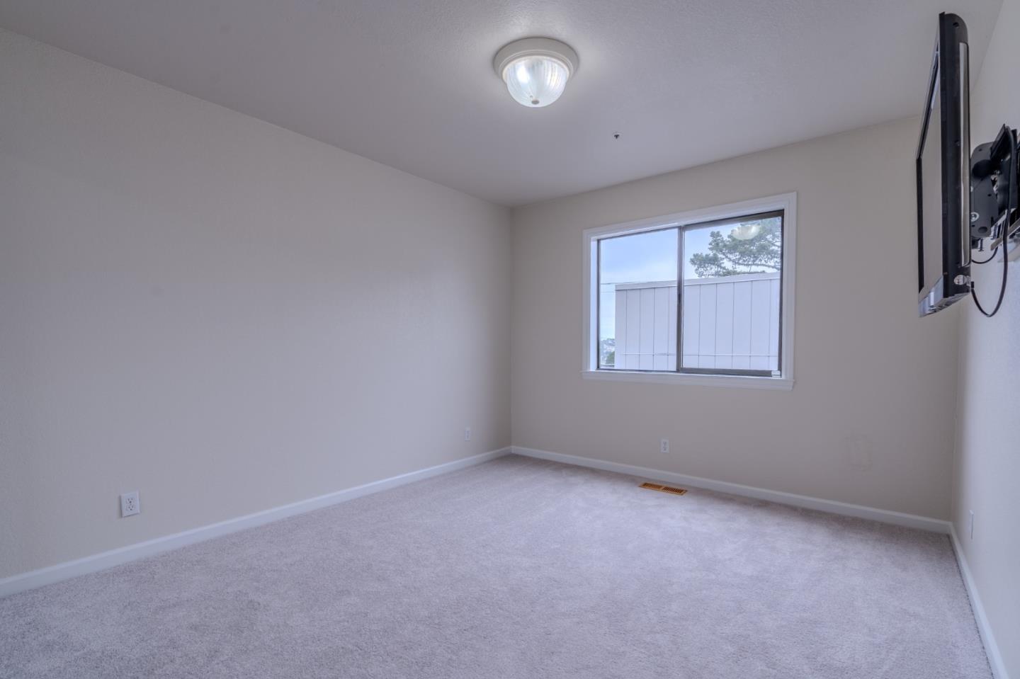 Detail Gallery Image 24 of 38 For 237 Bellevue Ave, Daly City,  CA 94014 - 3 Beds | 2/1 Baths